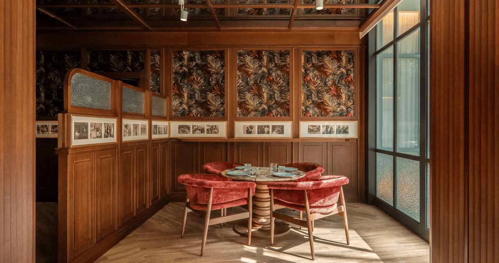 Mesa del REstaurante Trotamundos en Only You