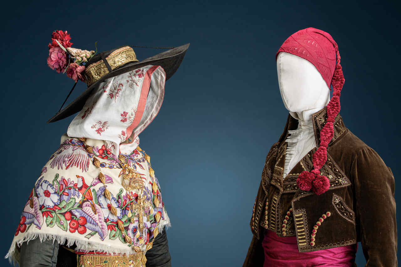 exposición raices museo del traje. Traje regional