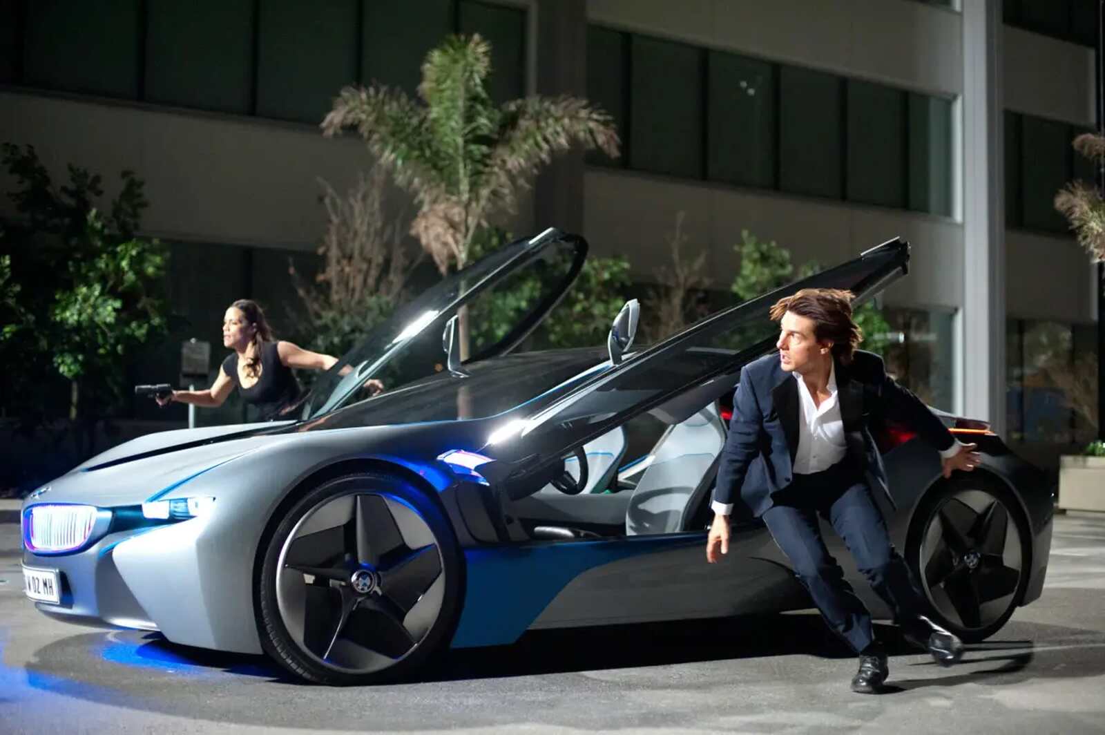 Escena de Misión Imposible con el BMW i8