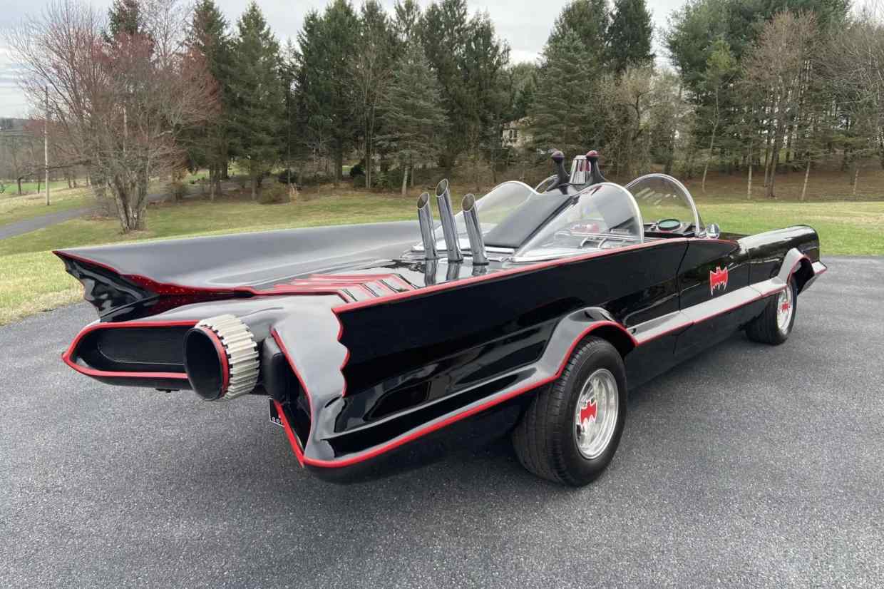 Trasera del coche de Batman