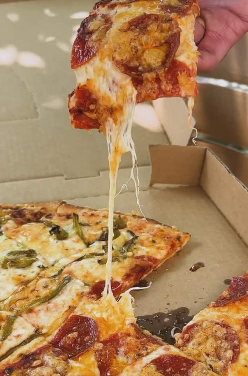 pizzería favorita del papa pizza pepperoni