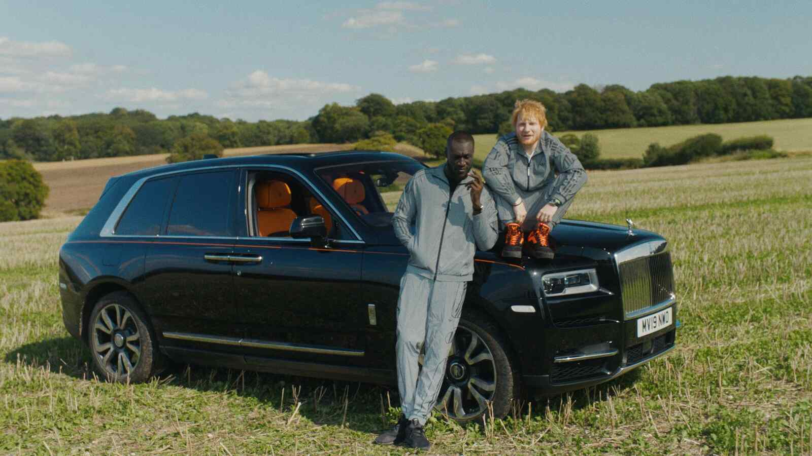 Ed Sheeran con su Rolls-Royce