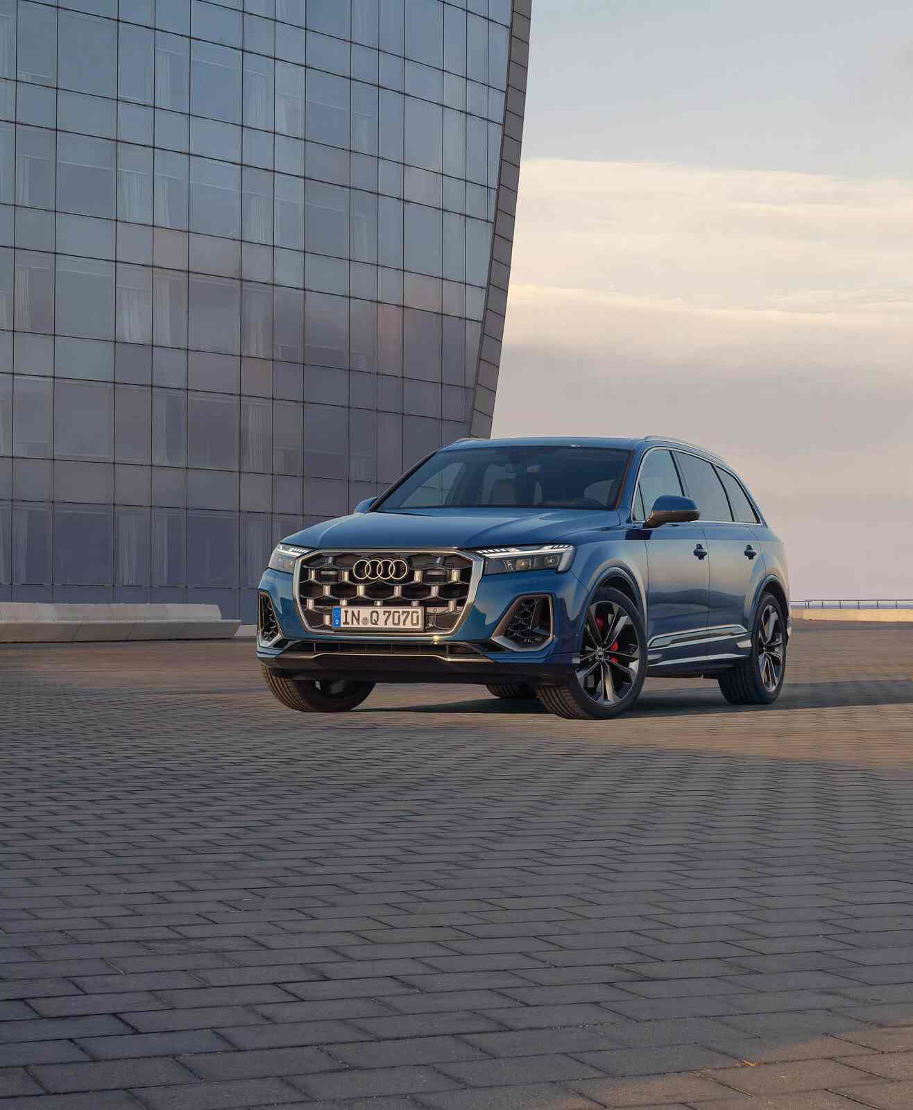 Audi Q7 azul