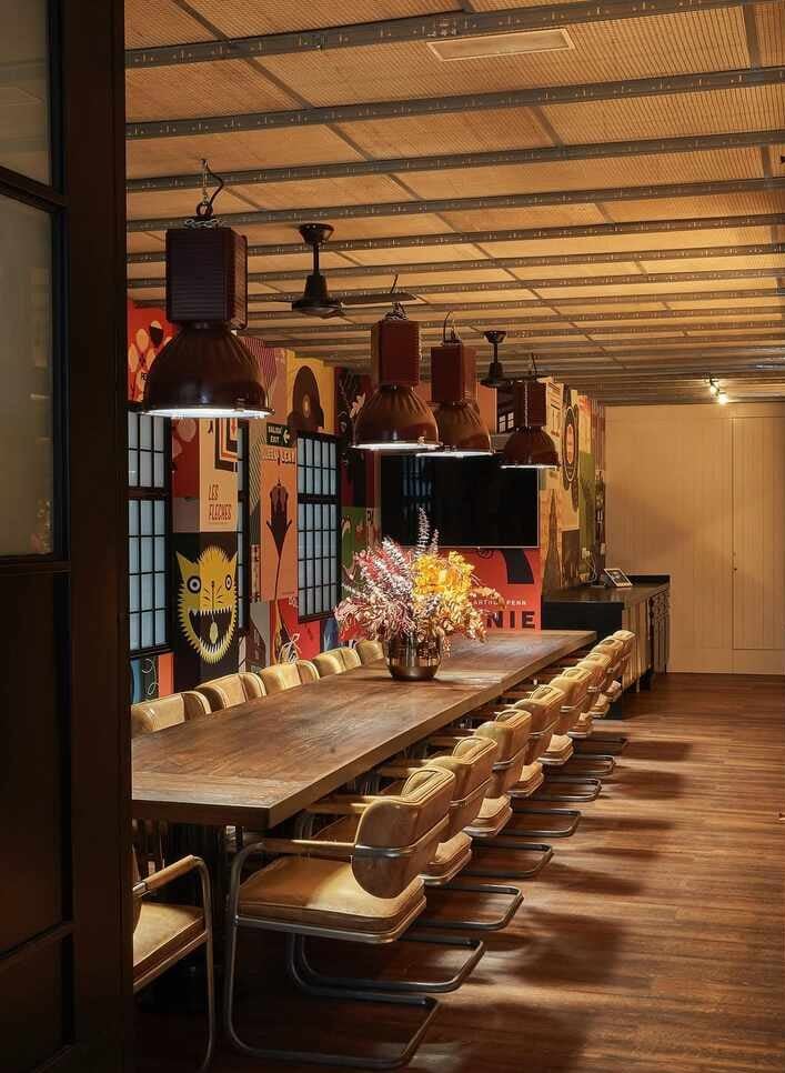 wine bar retro