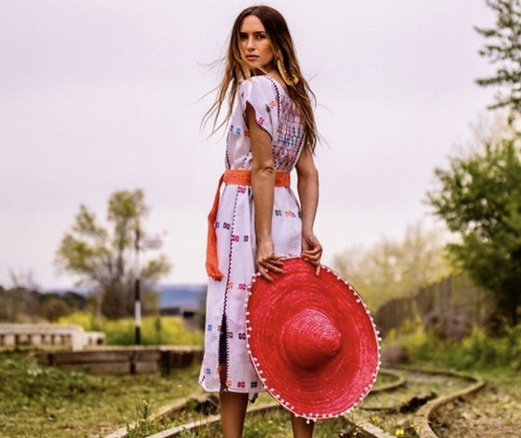 Huipiles, vestidos de playa