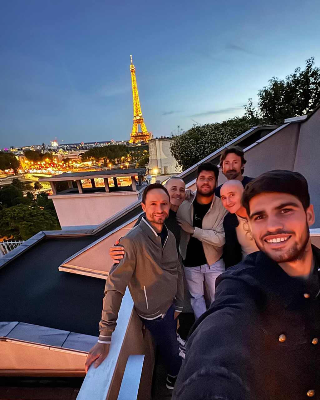 carlos alcaraz hotel paris