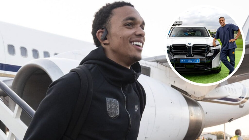 Alexander Arnold y Mbappé