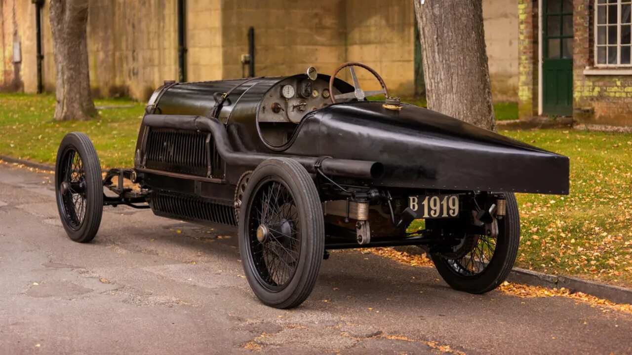 coche subasta bugatti