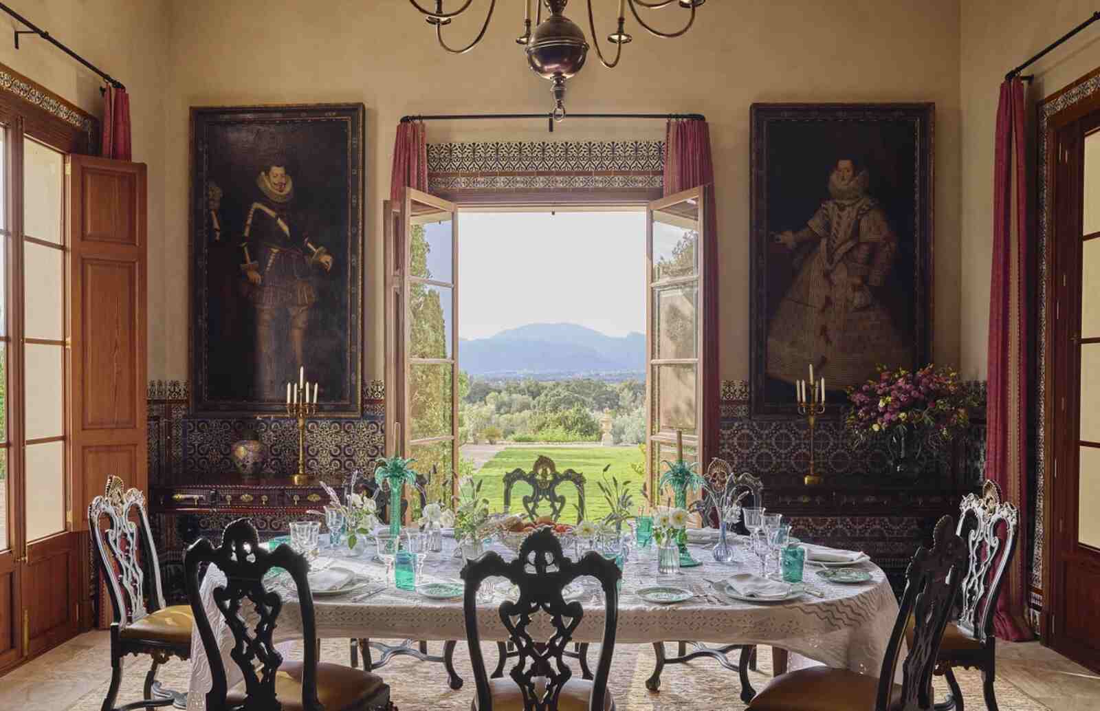 Salón de la mansión de los Obama en Mallorca