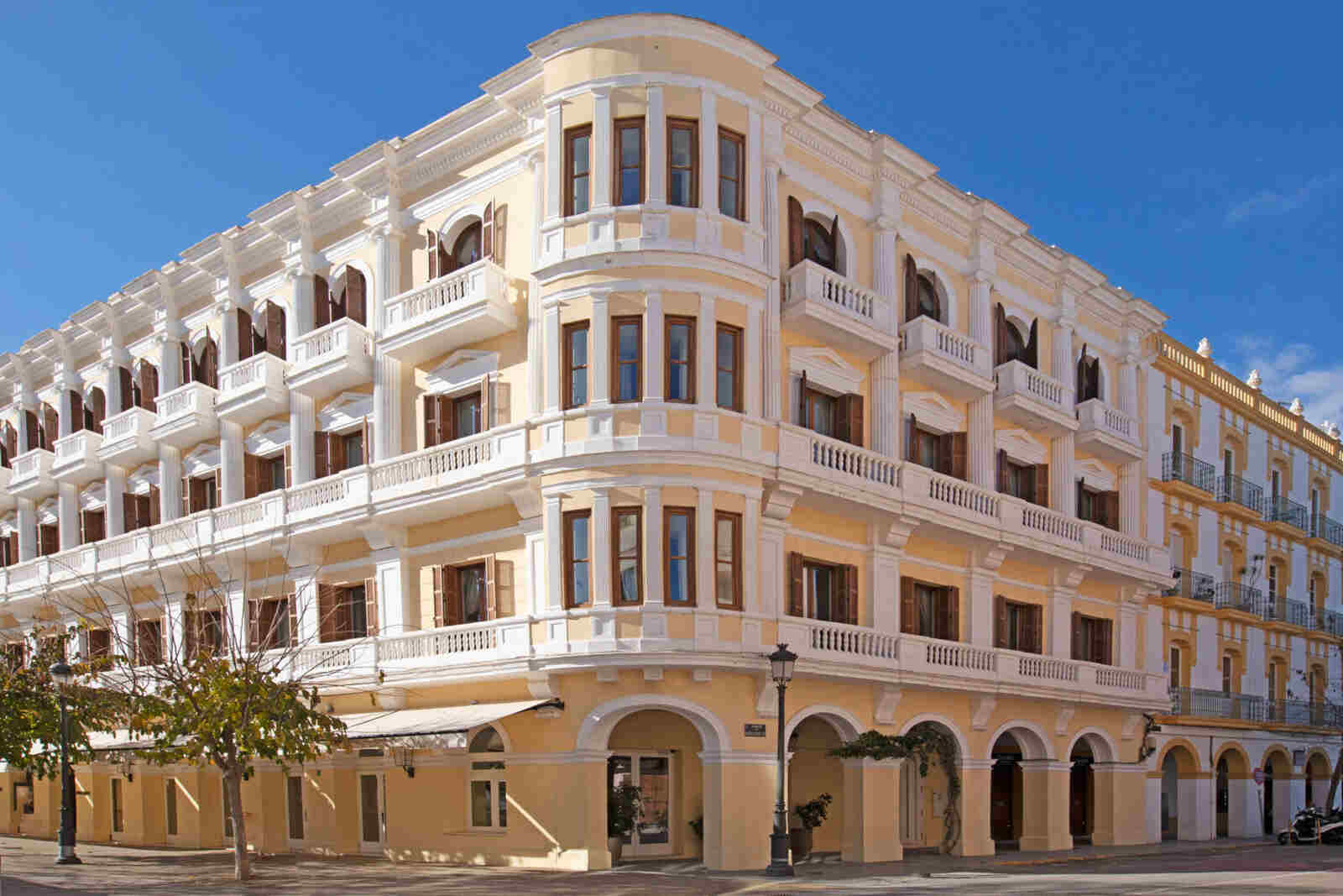 Hotel Montesol 
