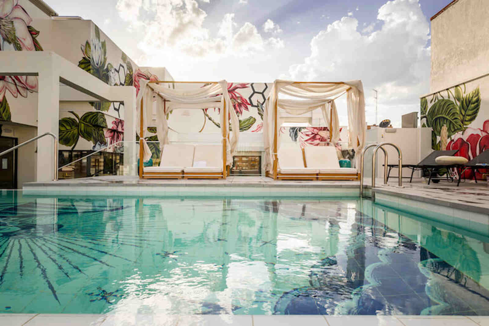 Hotel NYX Madrid, una de las mejores piscinas