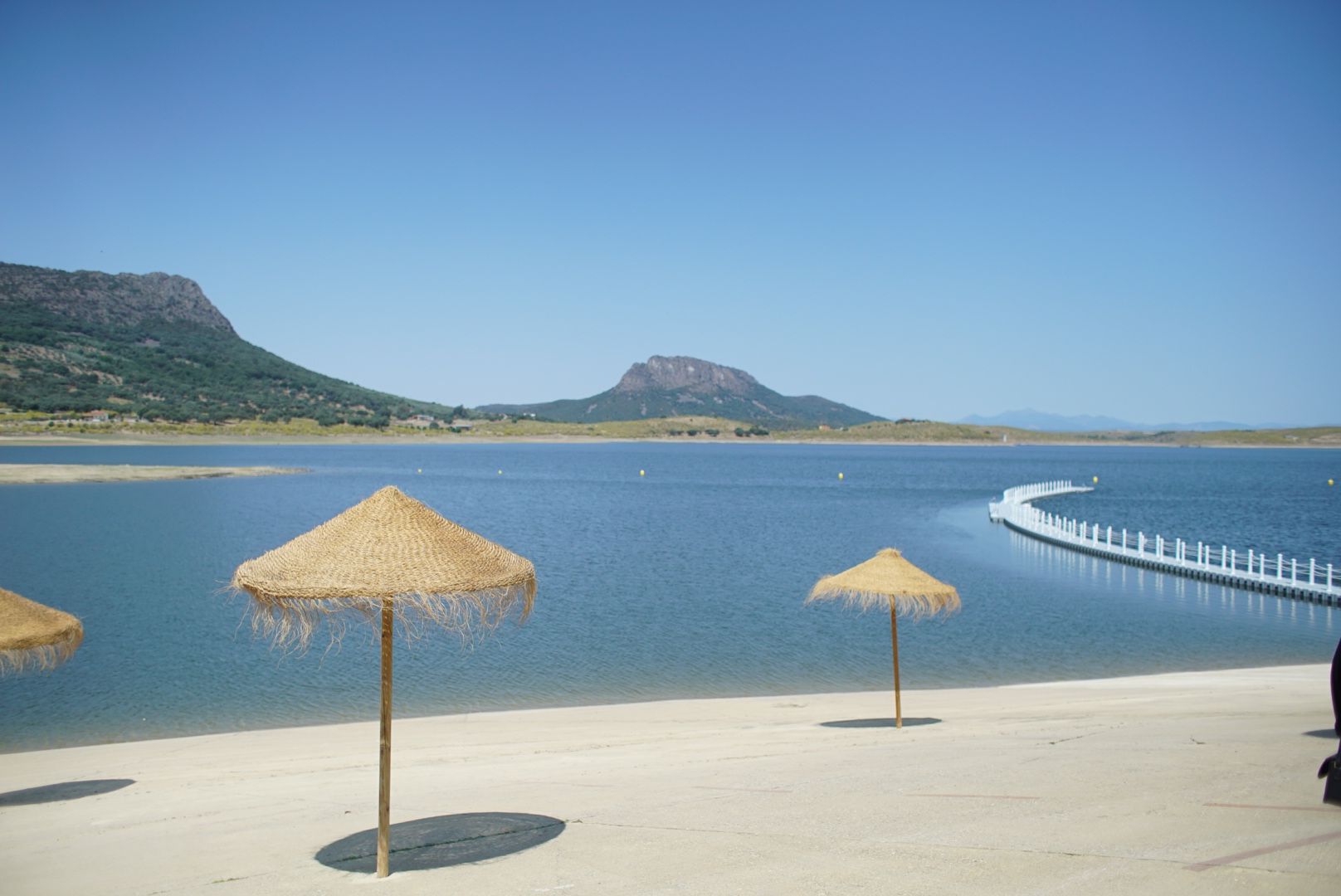 Playas de interior, gargantas y embalses: el mapa más refrescante del verano está en Extremadura