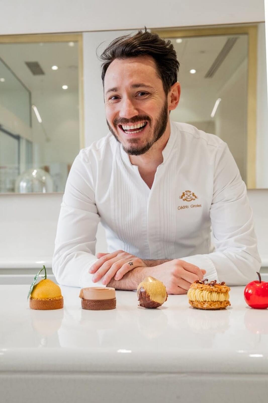 Cedric Grolet en su pastelería de París