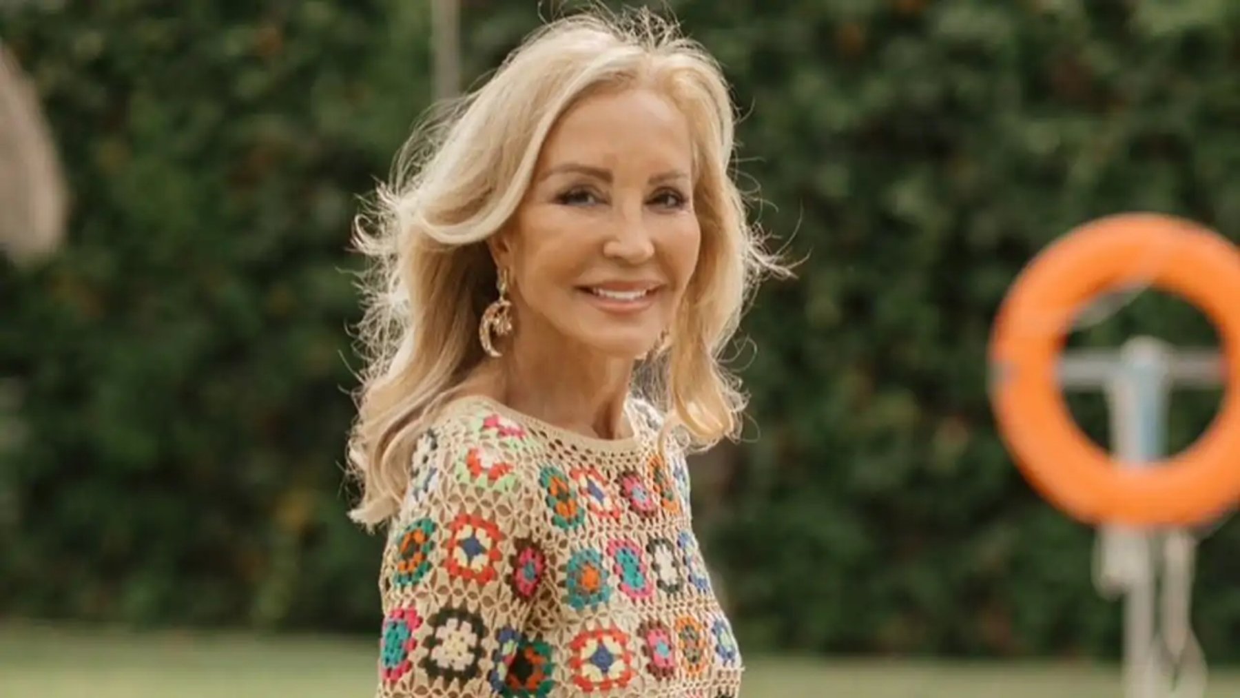 Carmen Lomana combate así la celulitis: «Como mucha piña, espárragos y pepino»