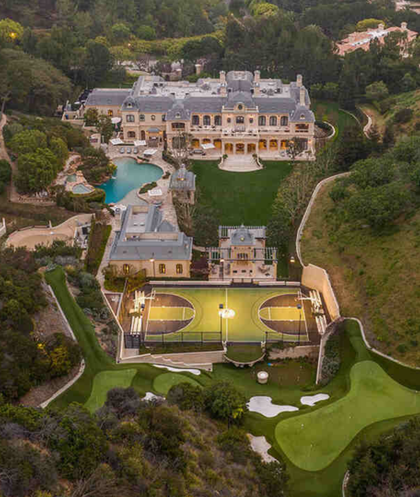 paris hilton mansion precio