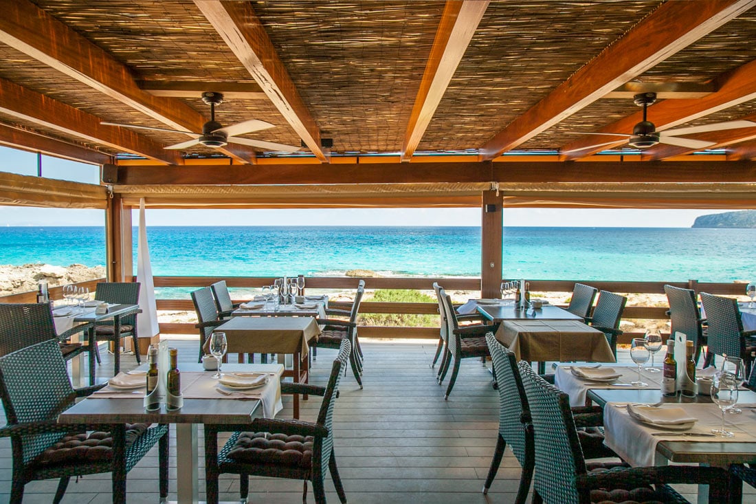 Alta cocina con los pies descalzos: los restaurantes más exclusivos de Formentera