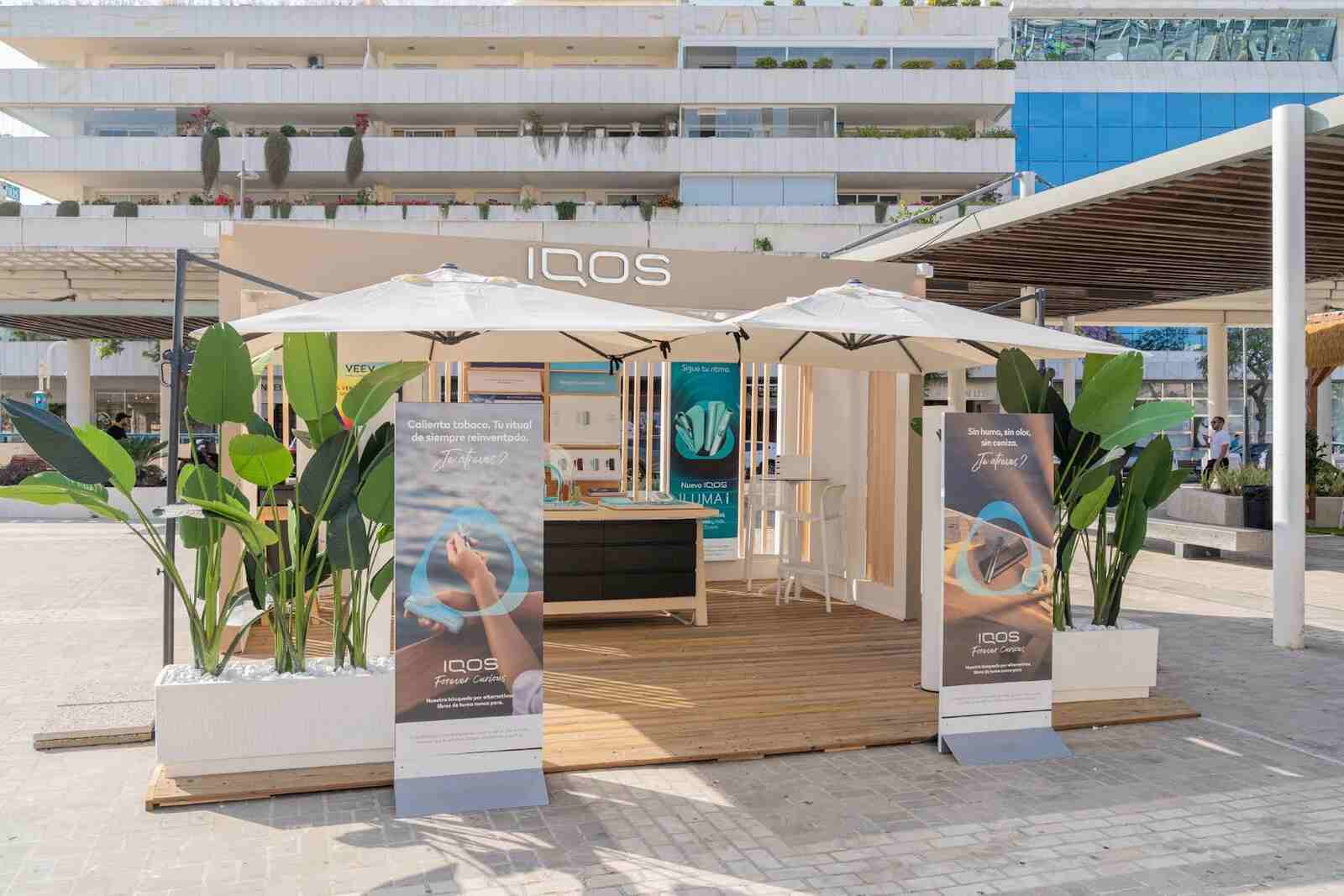 Foto de stand de Iqos
