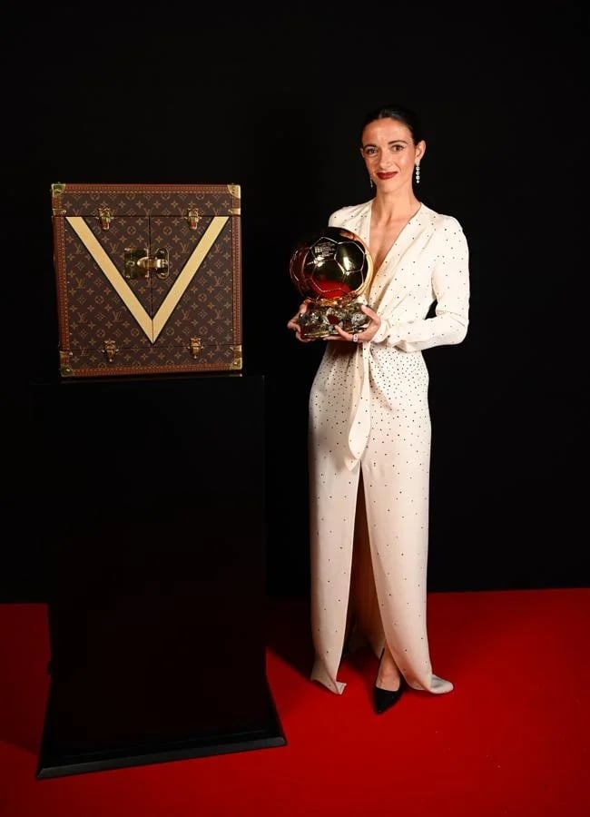 Aitana Bonmatí de Louis Vuitton