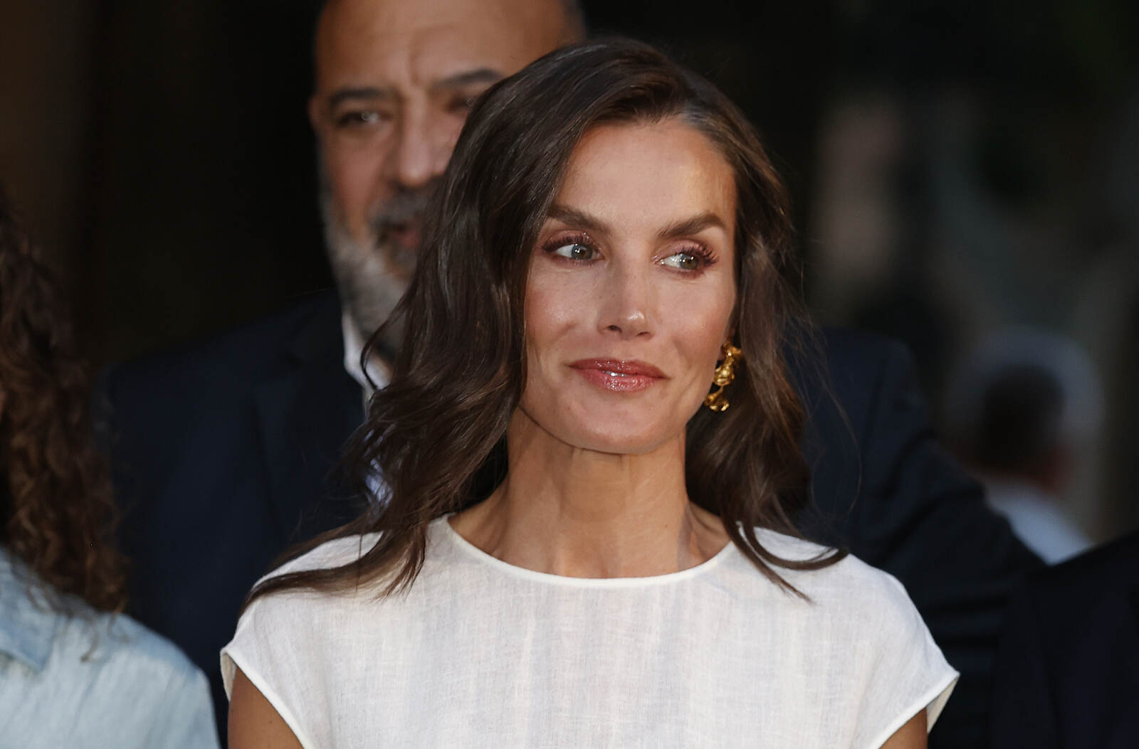 La Reina Letizia de blanco