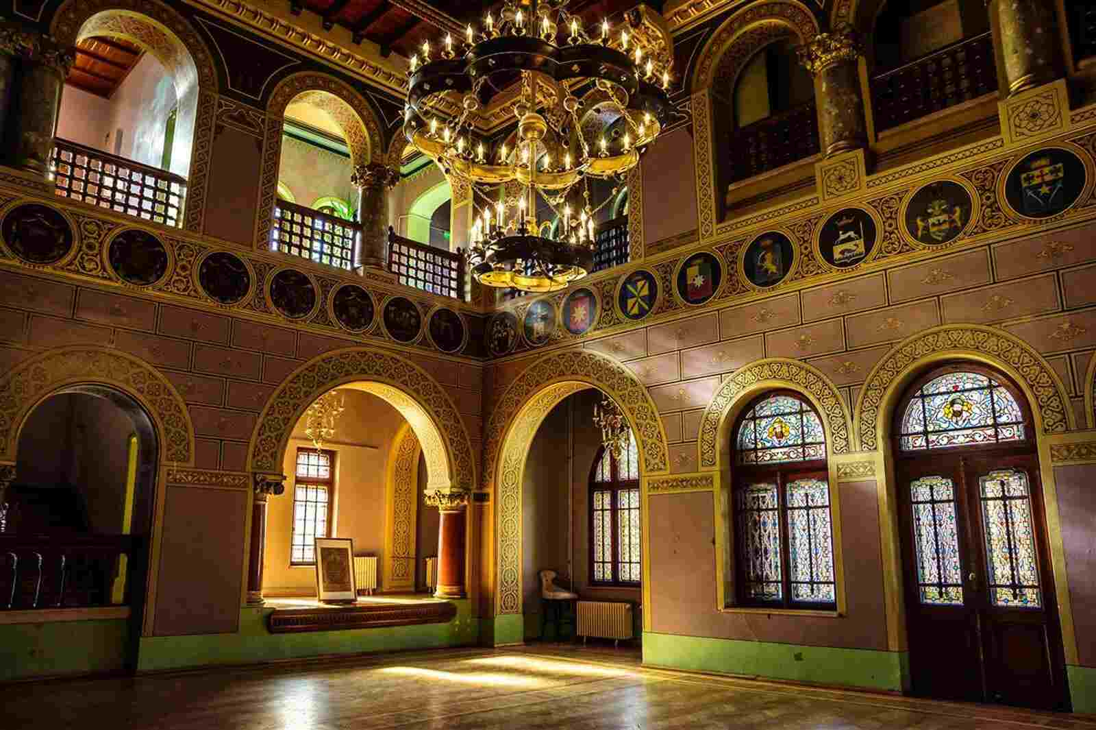 Interior del escenario de Rumanía