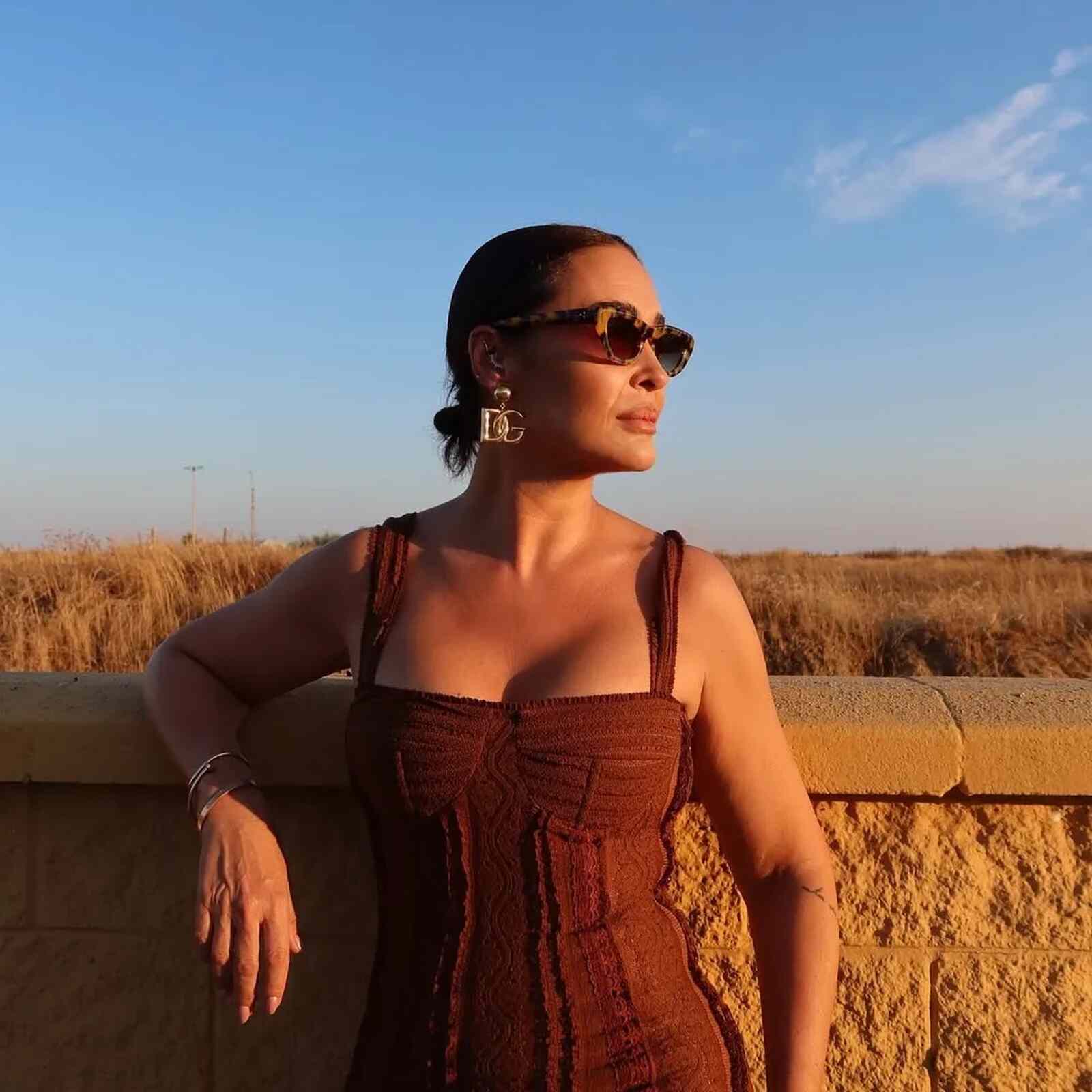 Vicky Martín Berrocal posando