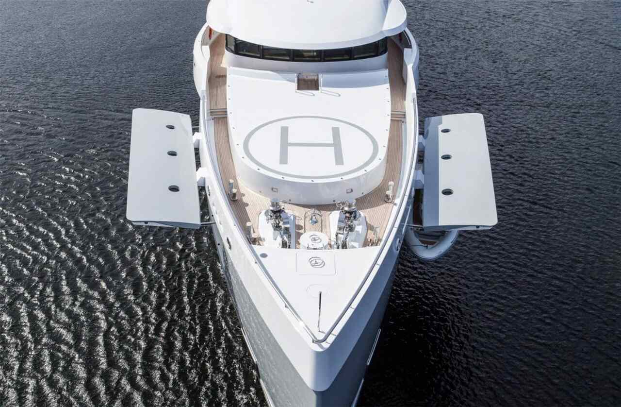 superyate ibiza precio