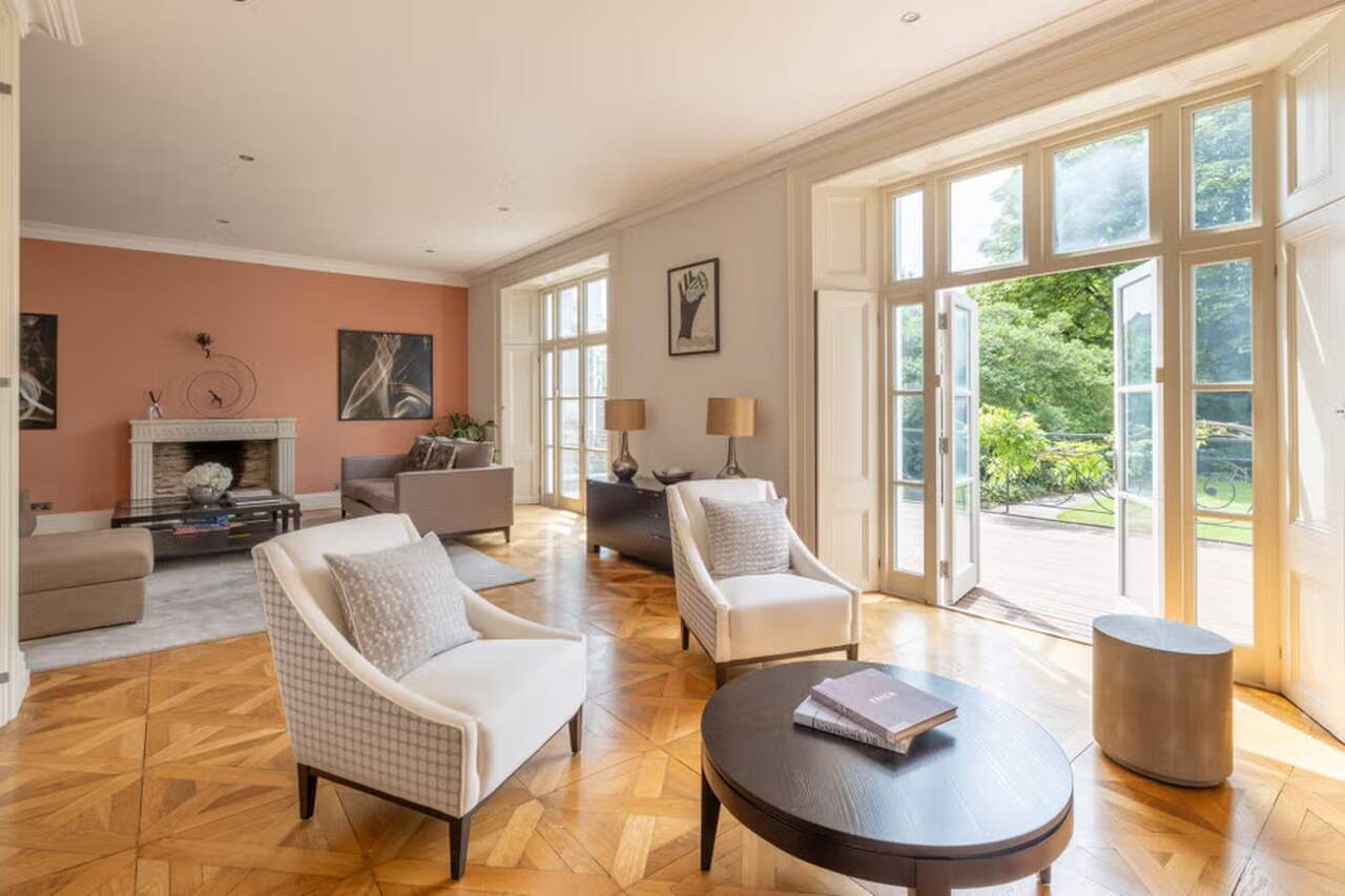 Kate Moss pone a la venta su mansión victoriana en Londres por 6,8 millones de euros