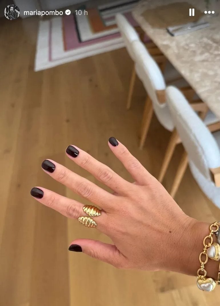 María Pombo, uñas, manicura