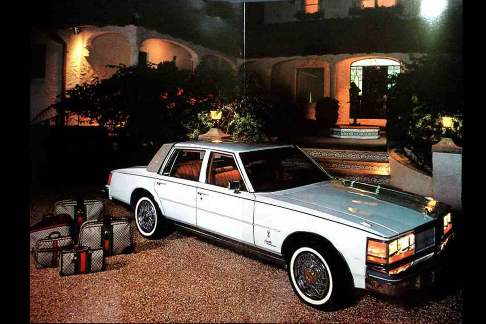 Cadillac hecho de Gucci