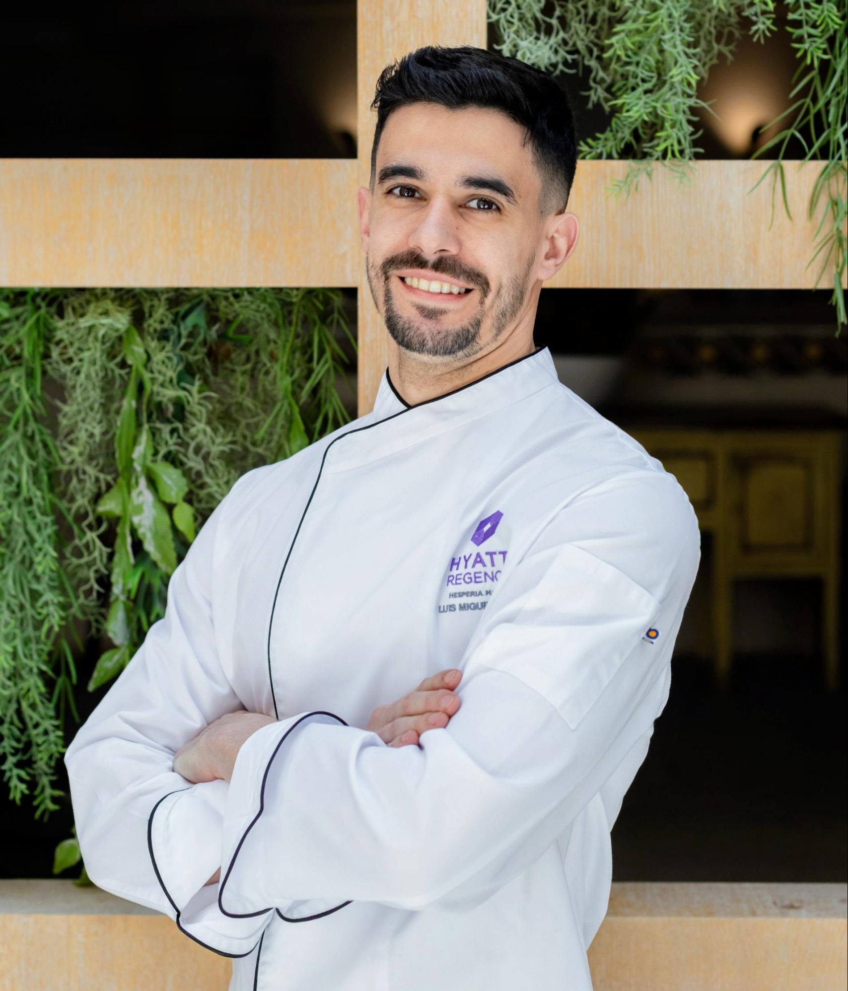 El chef Luis Miguel Arroyo sobre la alta cocina en tapa: «En dos bocados caben técnica y creatividad»