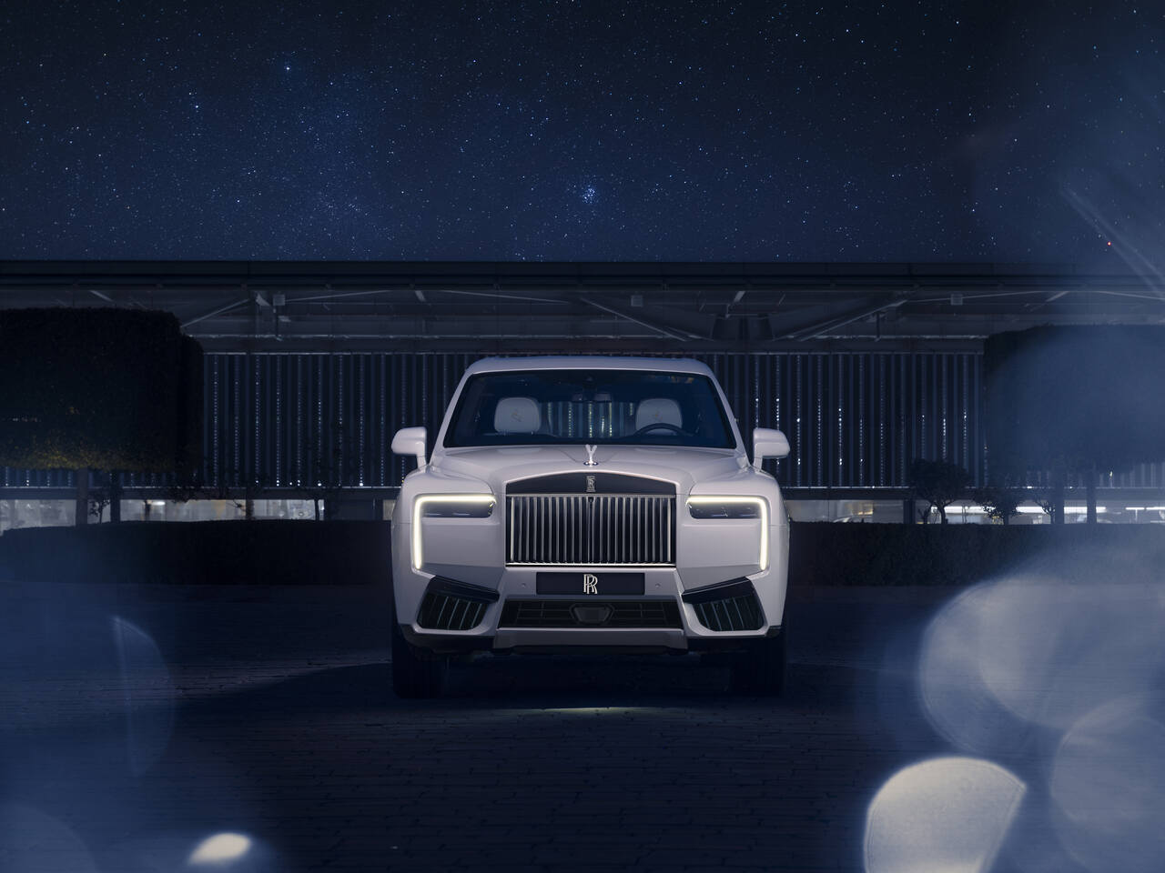 rolls-royce cullinan via lactea