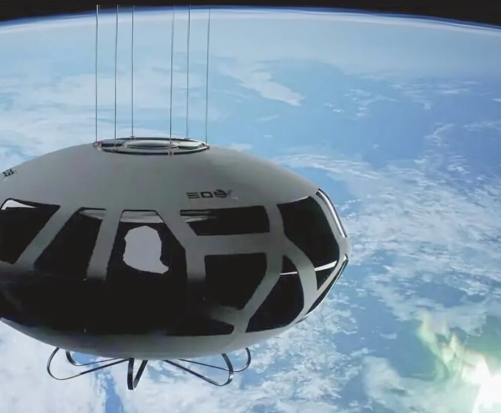  EOS X Space