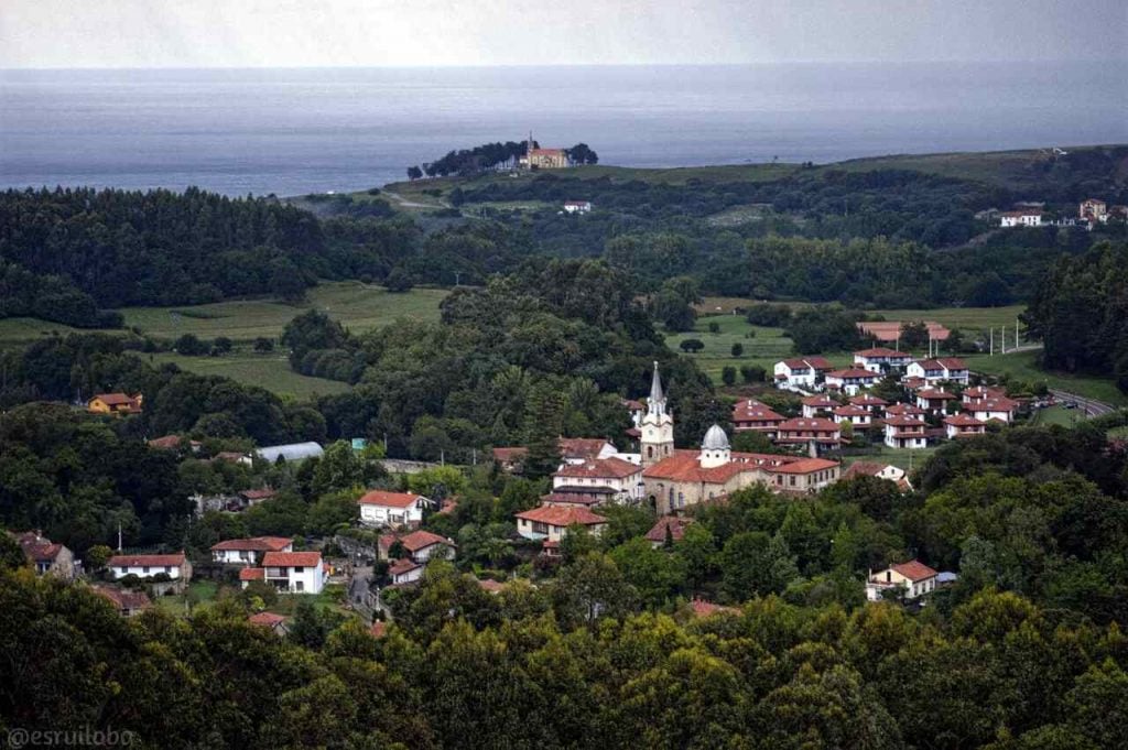 pueblo rural costa