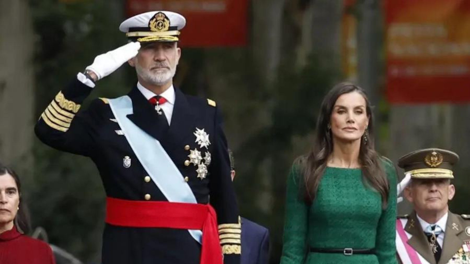 El accesorio que el Rey Felipe VI adora y la Reina Letizia evita a toda costa, también en el Día de la Hispanidad