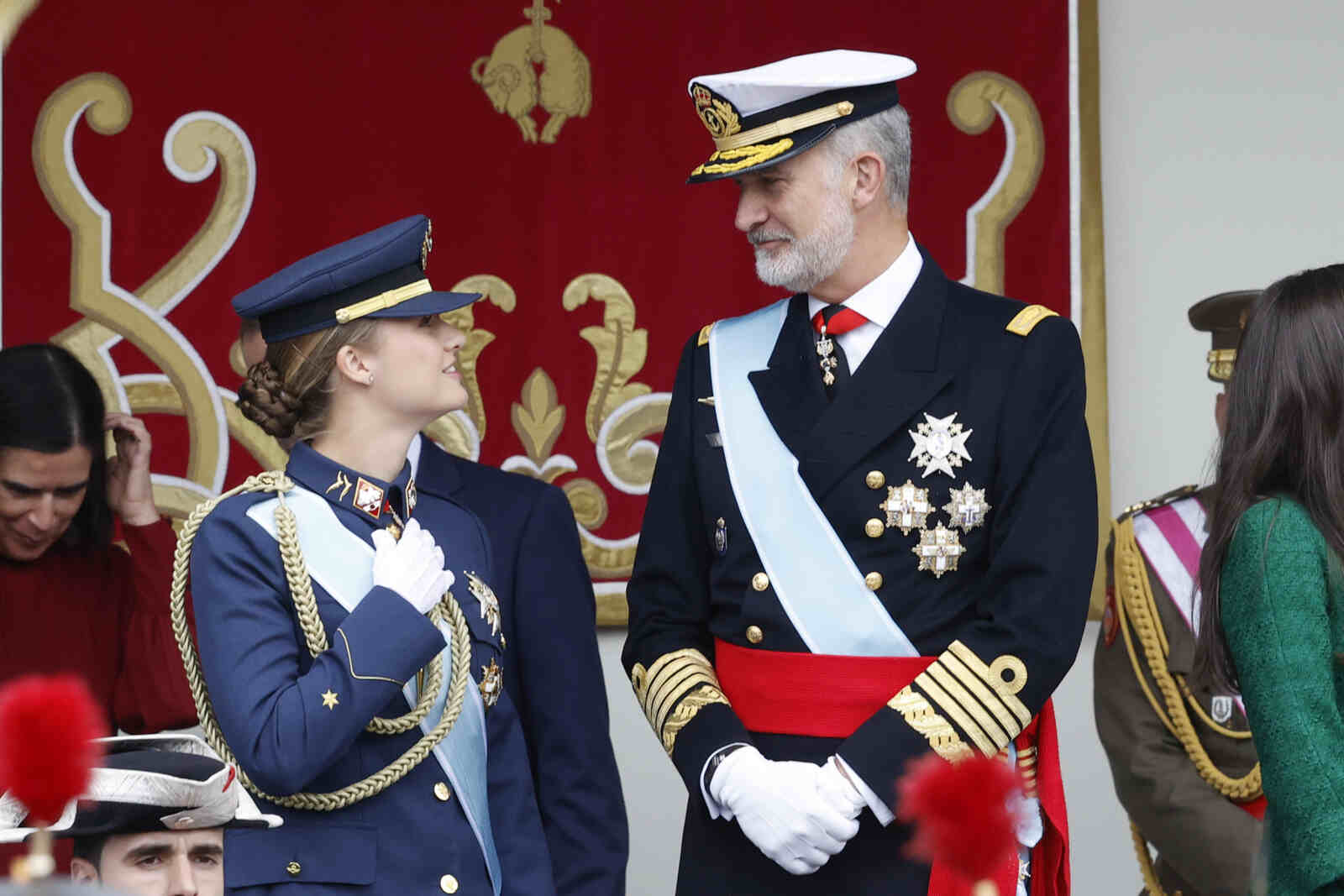 Felipe VI con la princesa Leonor