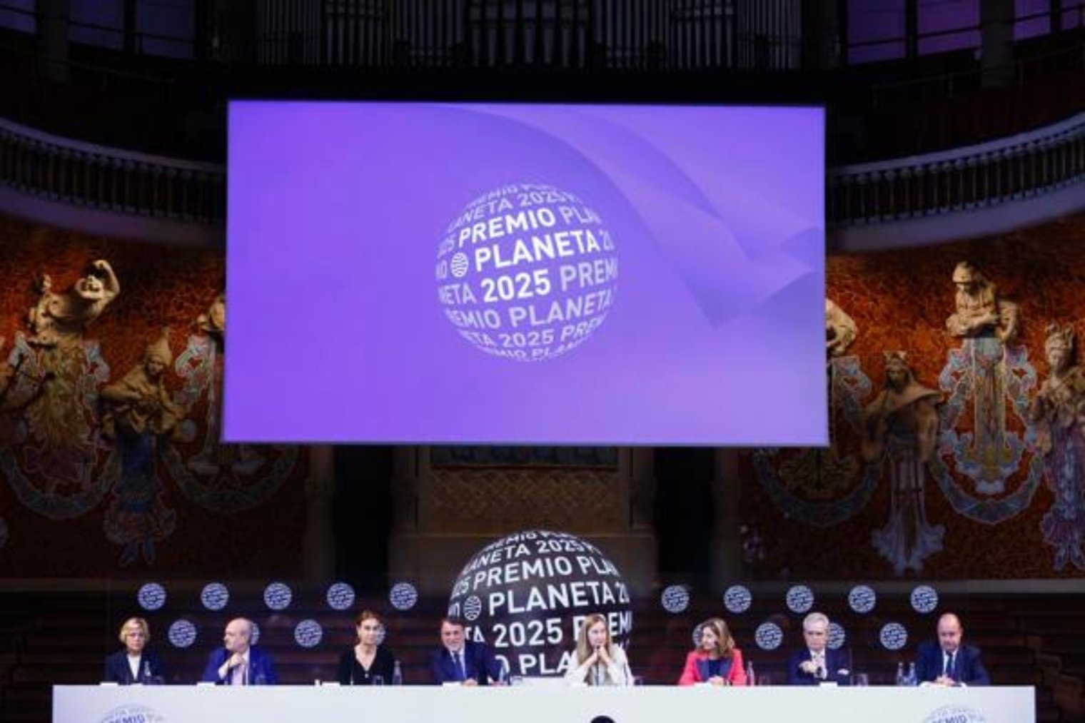 Grupo planeta, premios planeta