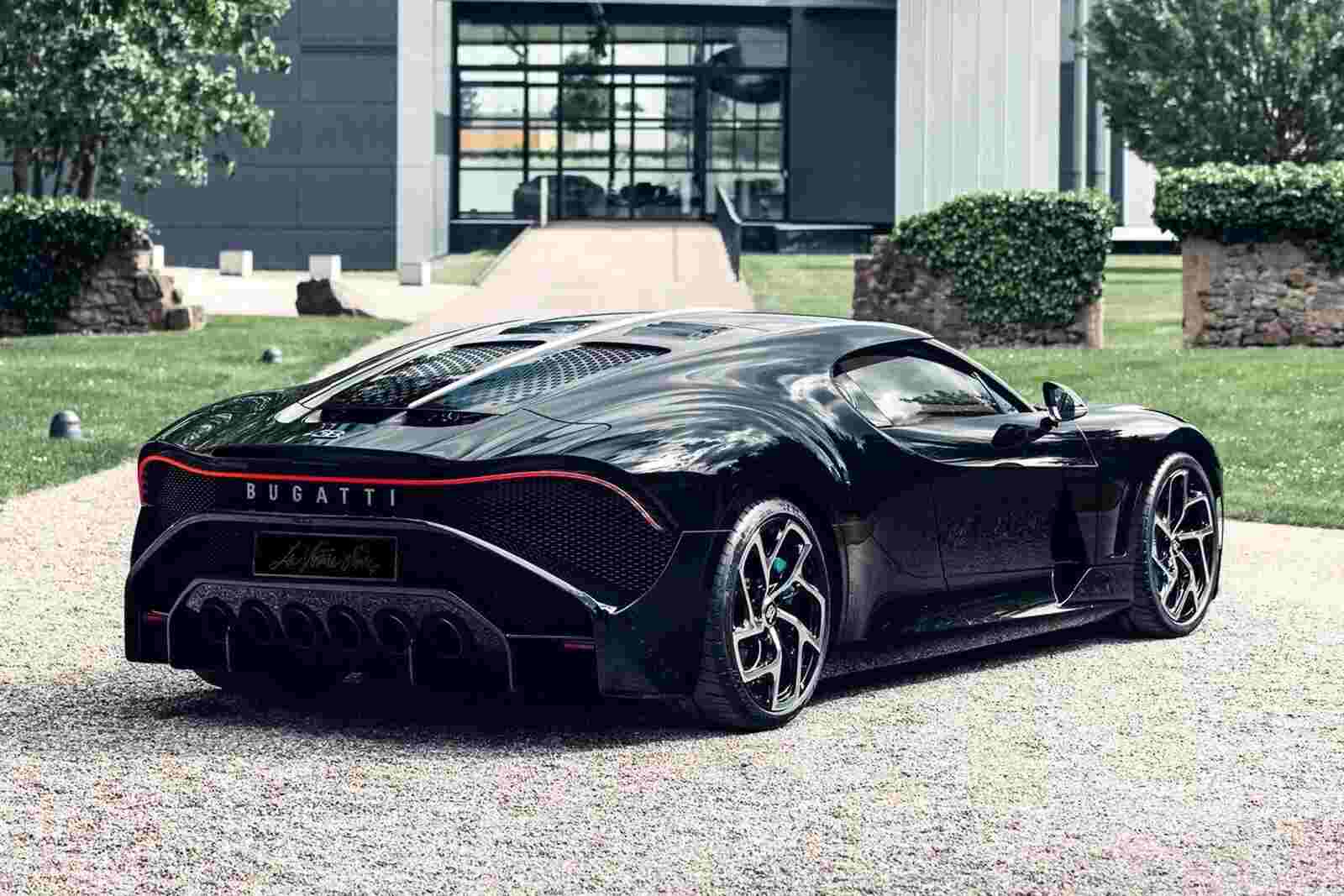 Trasera del Bugatti a subasta