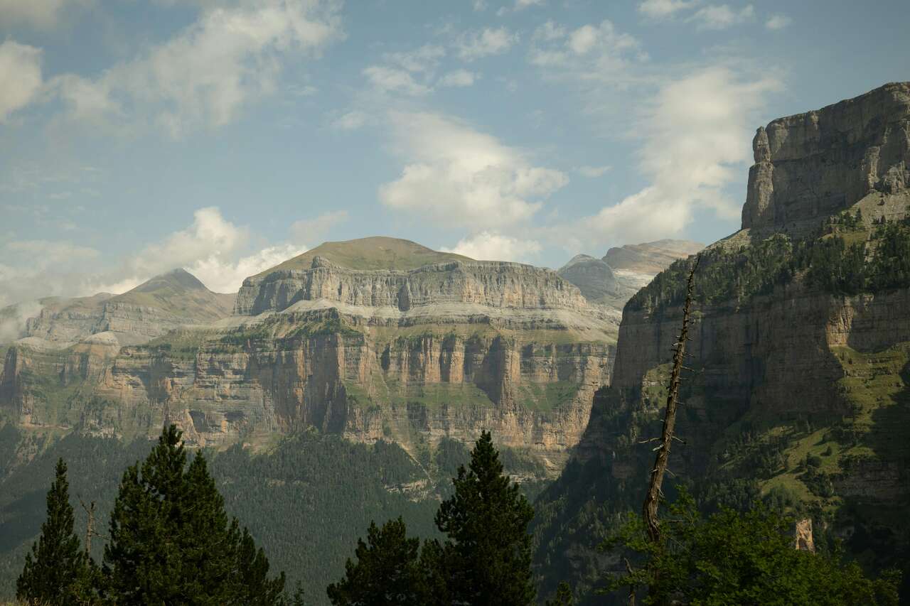 pirineos paisaje montaña