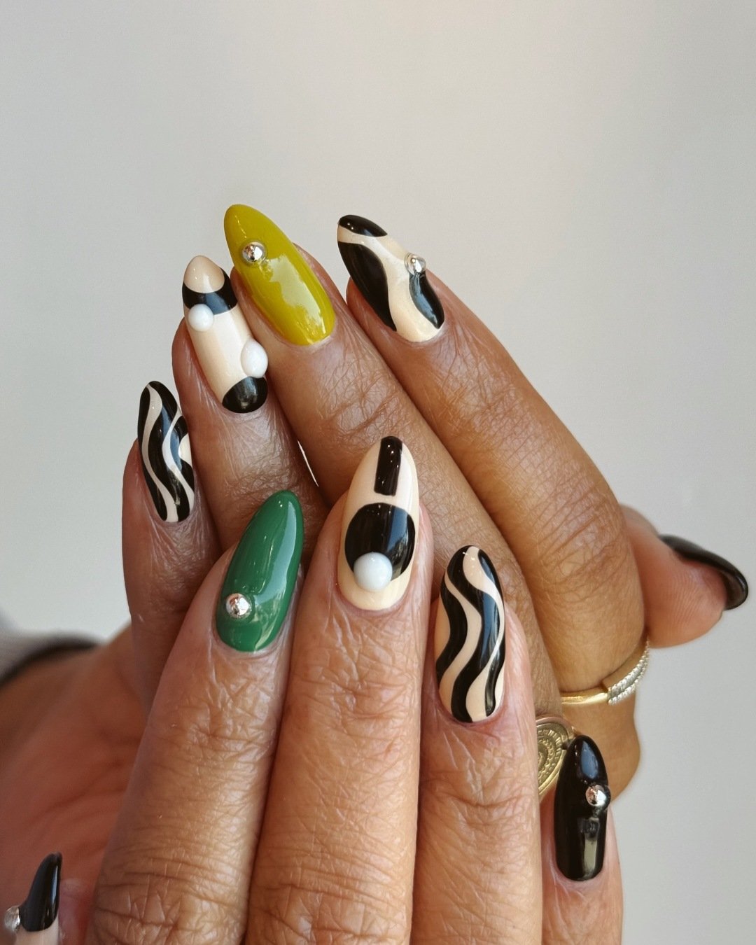 manicura invierno 2025