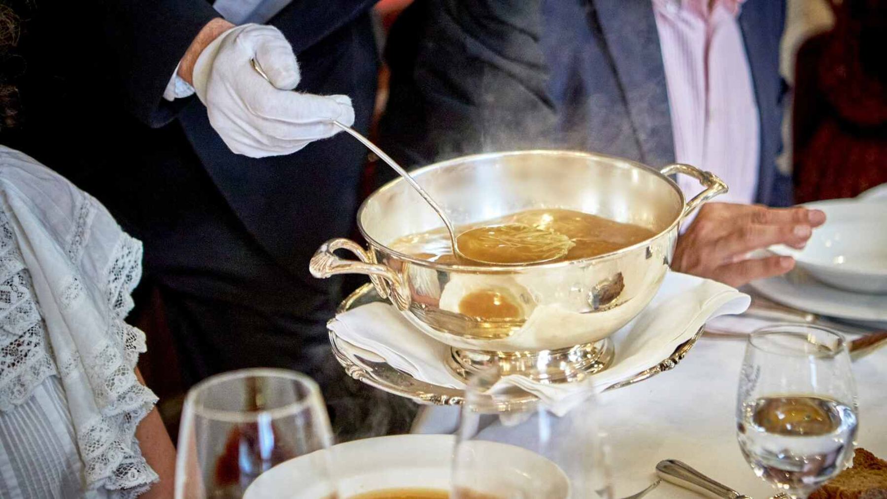 El cocido, el ‘plato humilde’ que hoy brilla en los restaurantes más exclusivos de Madrid