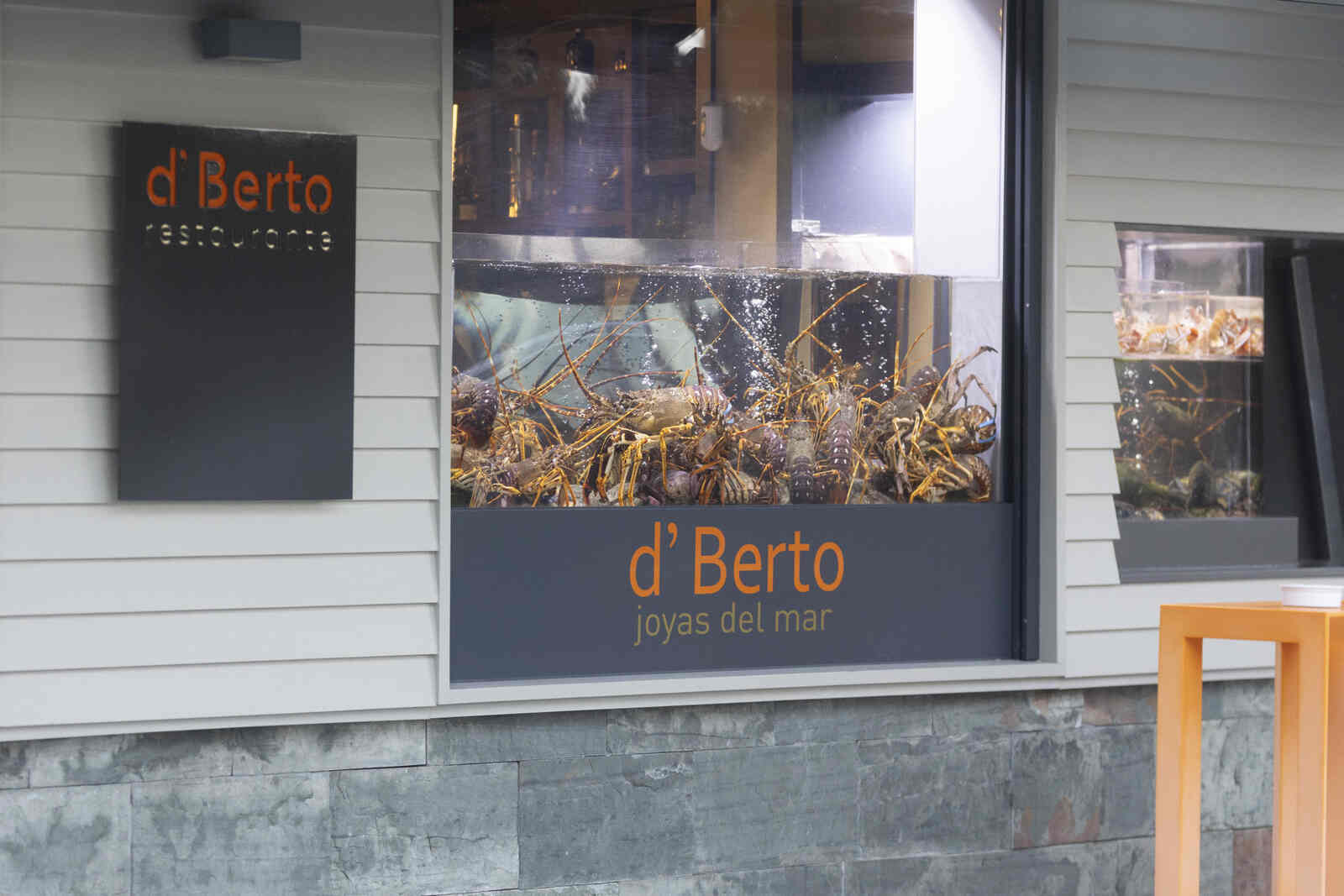 Fachadal del restaurante de Juan Carlos I, D'BErto