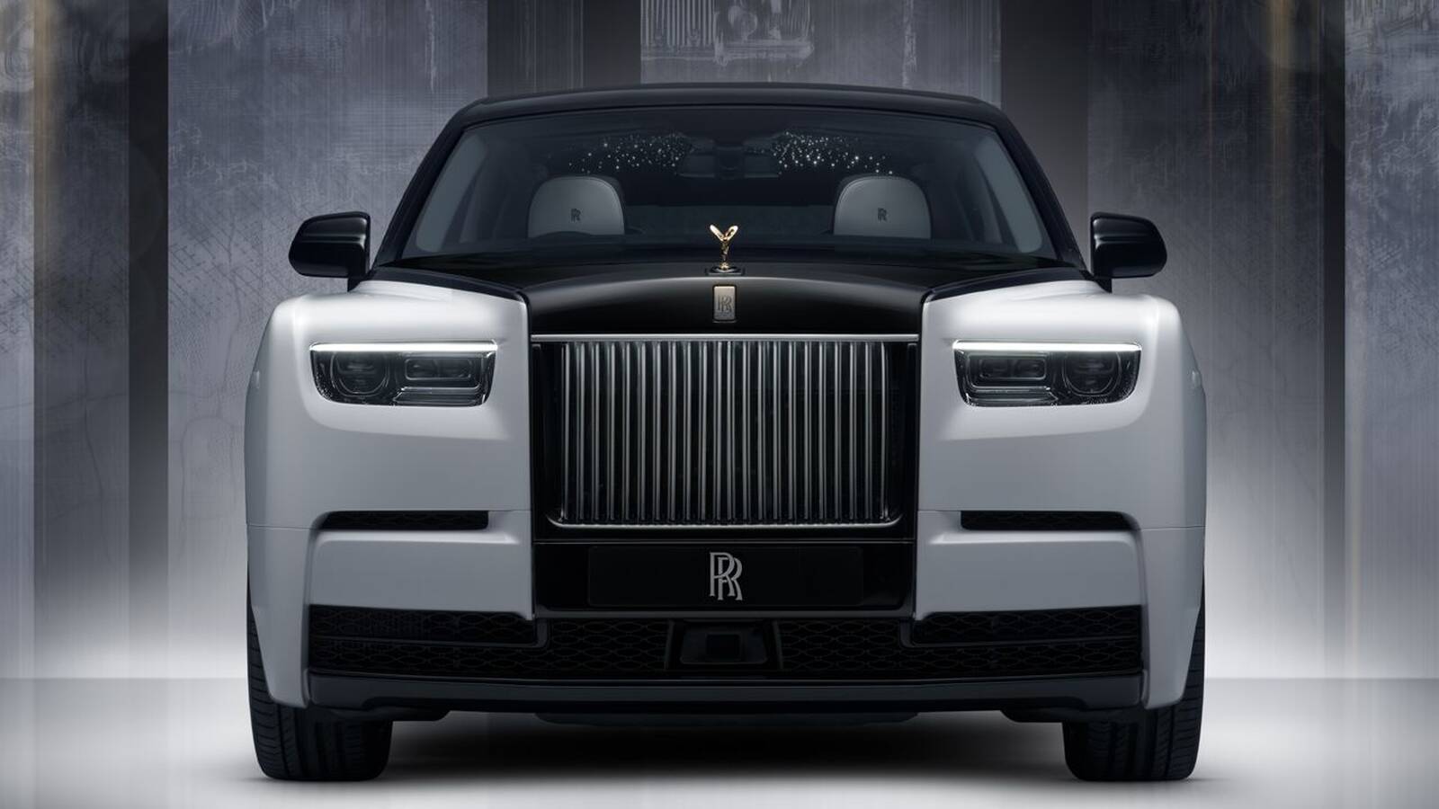 Frontal el nuevo Rolls-Royce