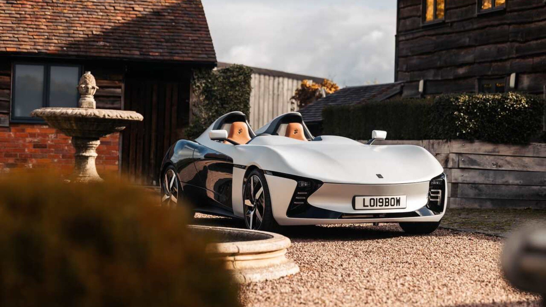 El deportivo británico que desafía al primer Ferrari eléctrico: sólo 150 unidades a 100.000 € cada uno