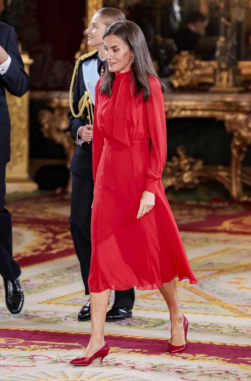 La Reina Letizia de rojo