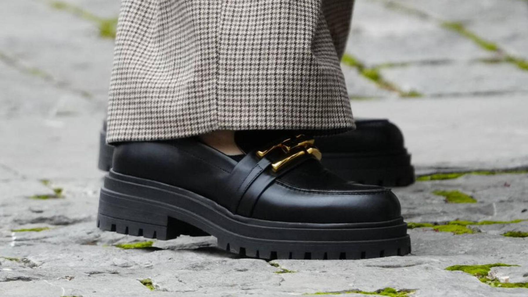 De las Samba a los mocasines de la Reina Letizia: localizamos el calzado más buscado en Black Friday