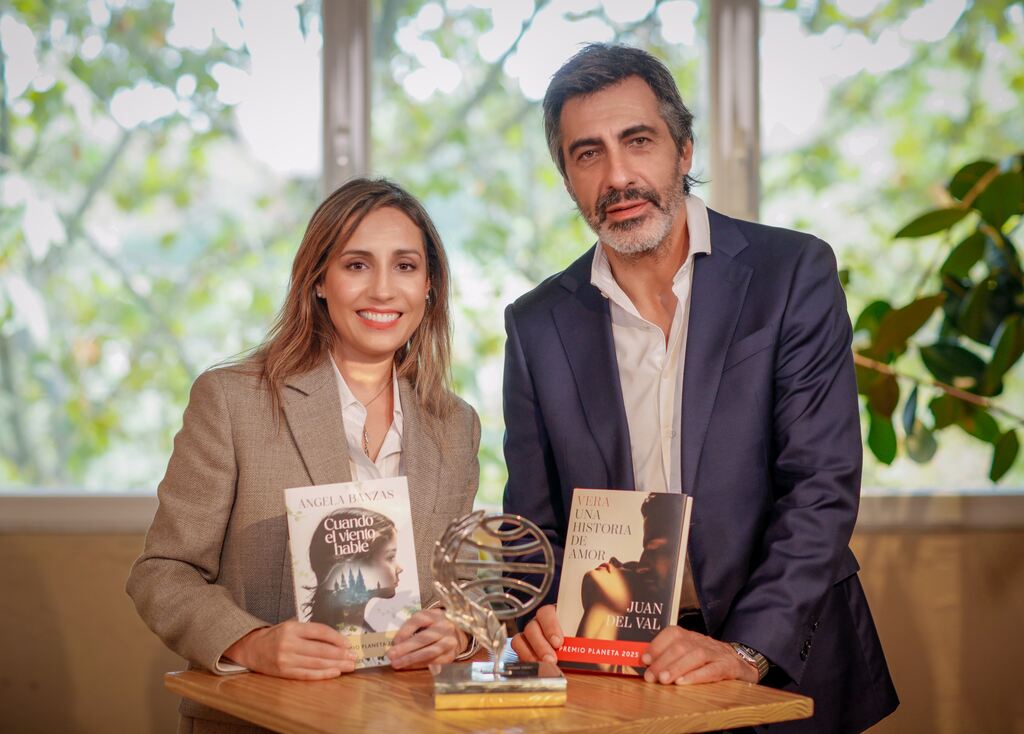 Ángela Banzas y Juan del Val.