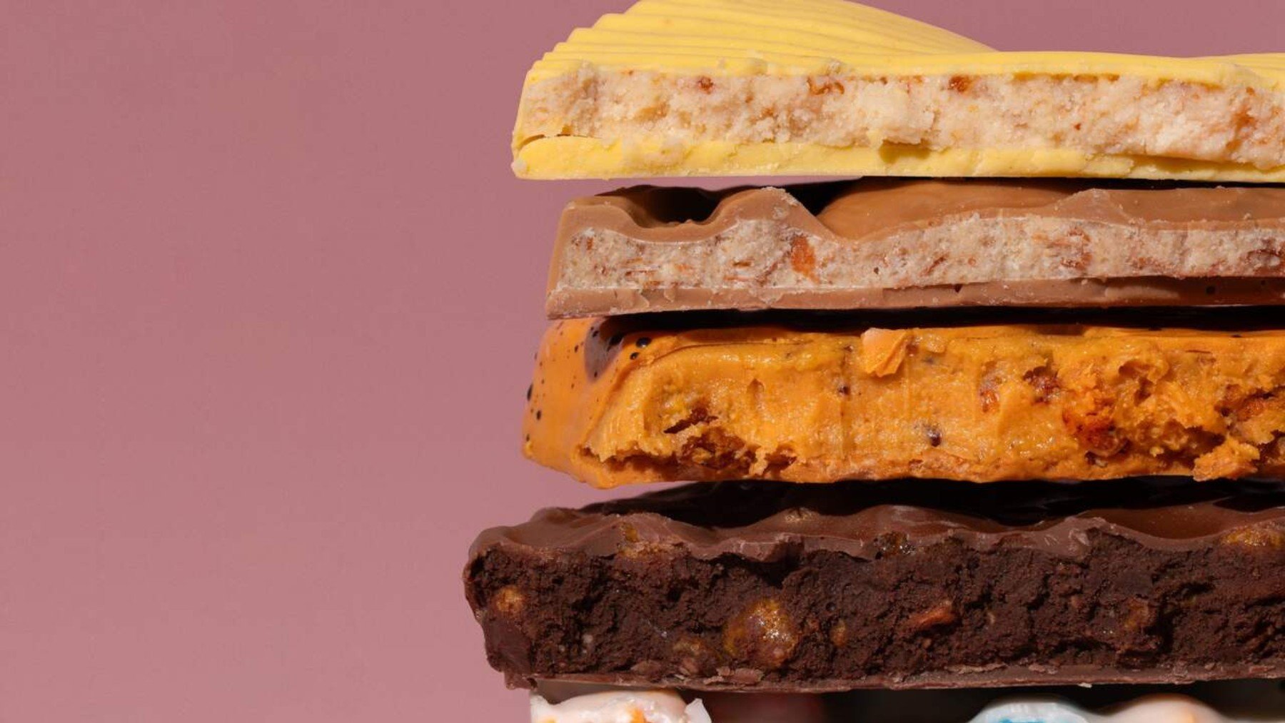 Los turrones más originales de esta Navidad: desde gominolas y palomitas ocultas hasta sabores de Sobao