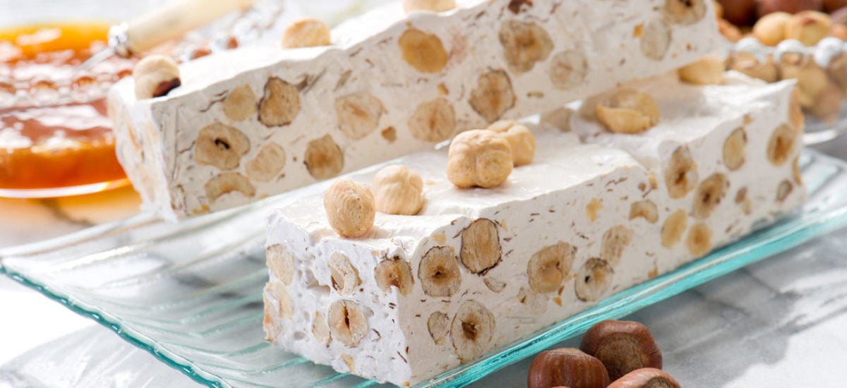 Este turrón es el más caro del mundo: es de Alicante, lleva pan de oro y cuesta 250 €