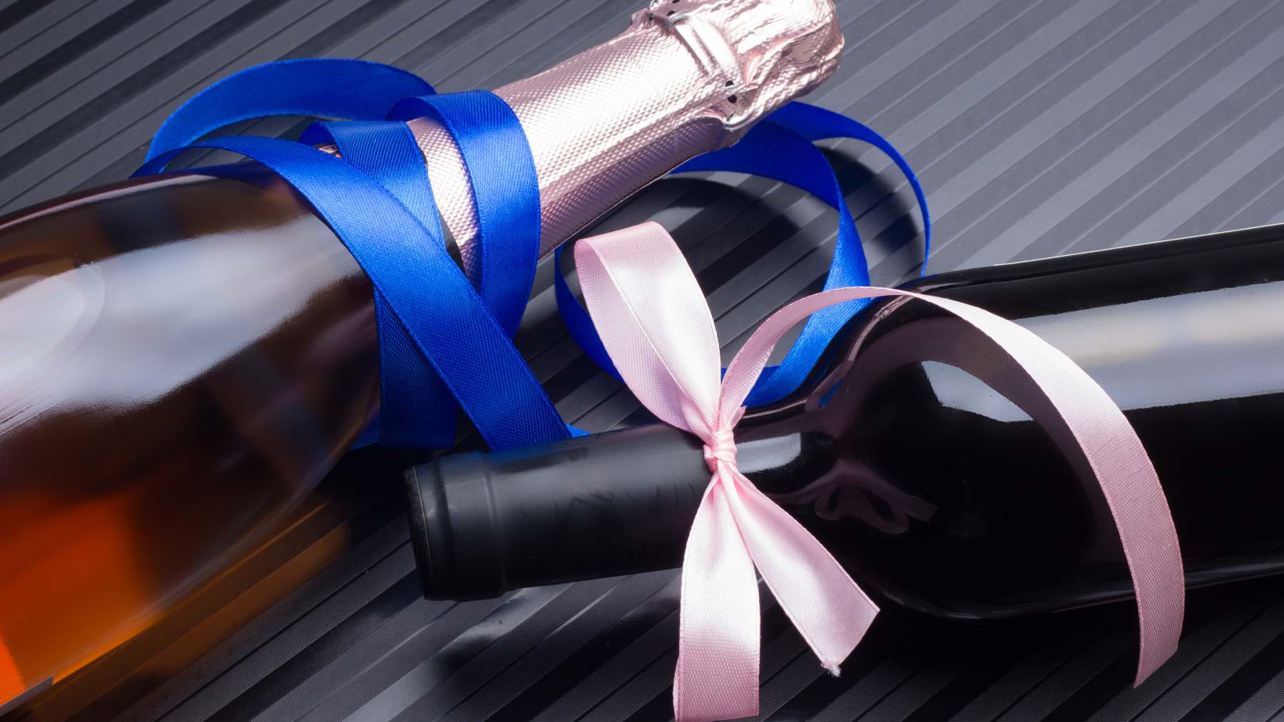 Cada botella, una experiencia: vinos, cavas y champán para celebrar y regalar