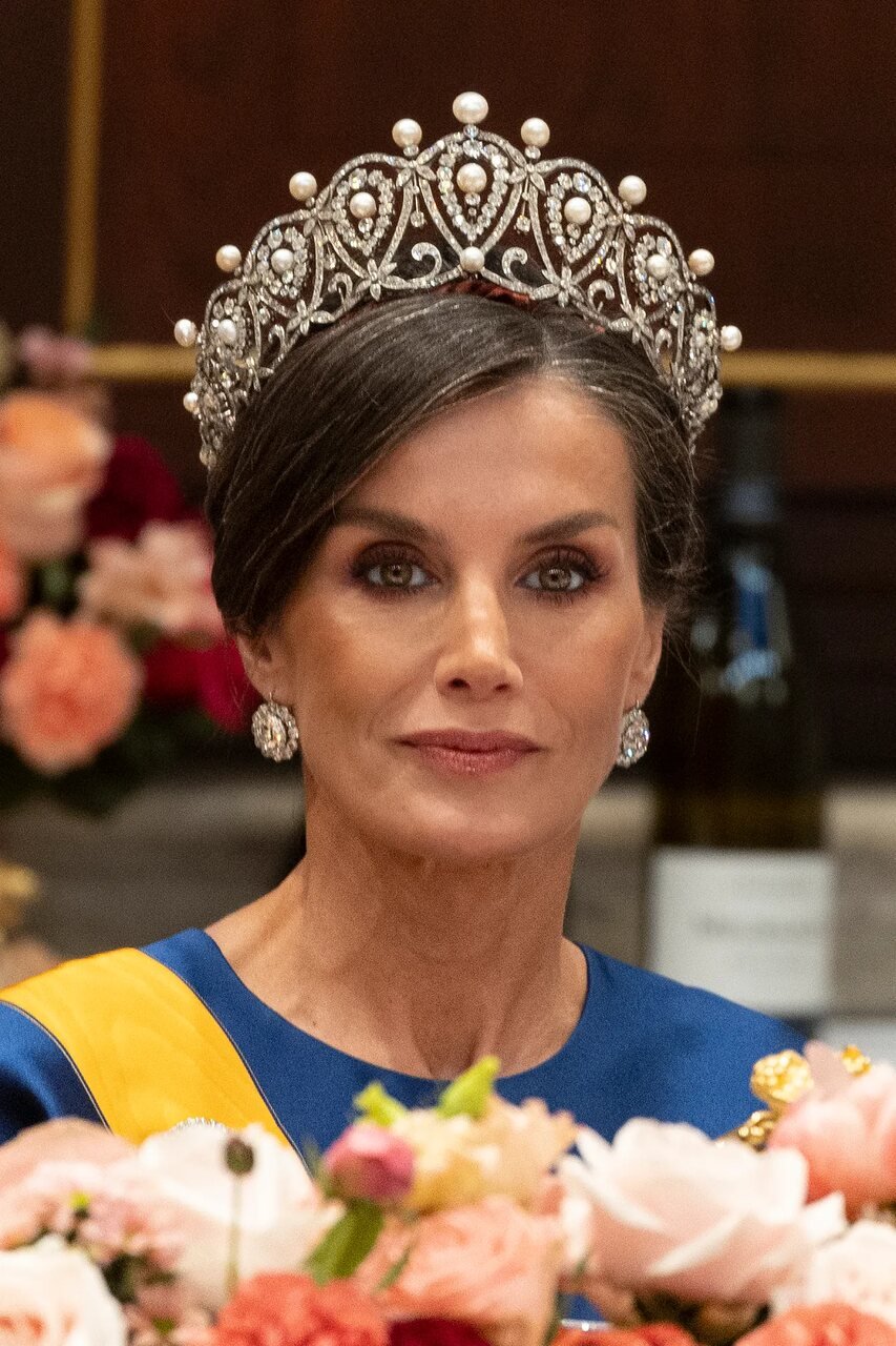 La perla, la joya favorita de la Reina Letizia y el regalo más elegante para Reyes